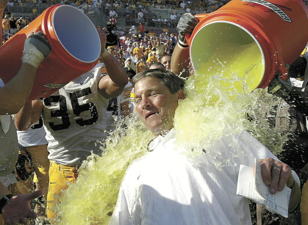 Kirk Ferentz, Outback Bowl